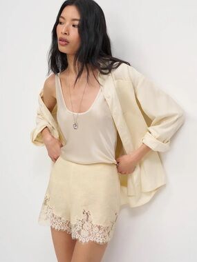 NEW Reformation Fern Sugar Yellow Lace Trim Linen Shorts Elastic Waist | US XS